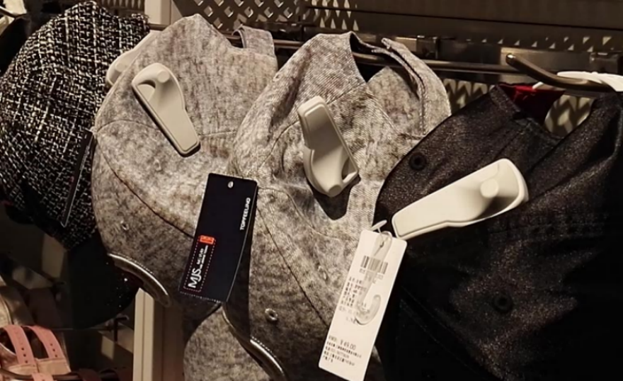 How to Choose the Right RFID Tags for Apparel: A Complete Guide for Different Clothing Types